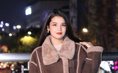 她们困在“秀才”里